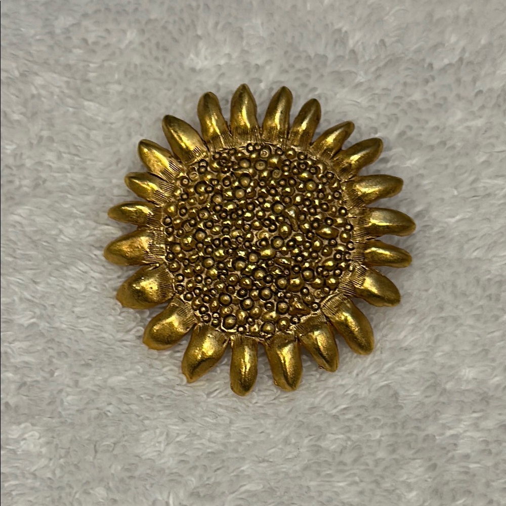Gold Sunflower Brooch